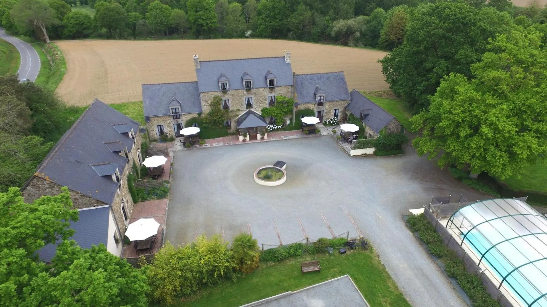 Holiday home Gite Abricot - Les Gites De La Lohuas Les Champs-Geraux France